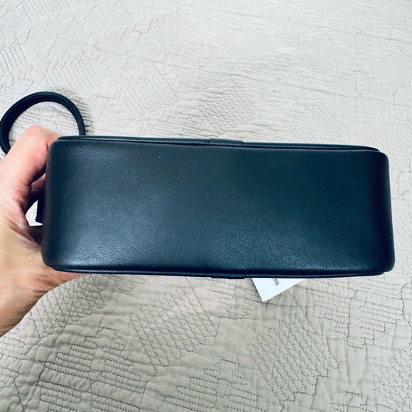 Courreges Reedition leather camera crossbody bag unisex chocolate small - Picture 5 of 14